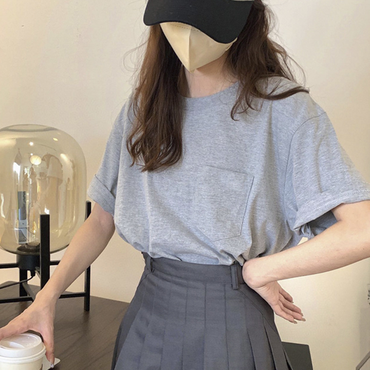 ★楽ちん可愛いが叶う♪胸ポケット付き無地Tシャツで大人カジュアルをアップデート！★